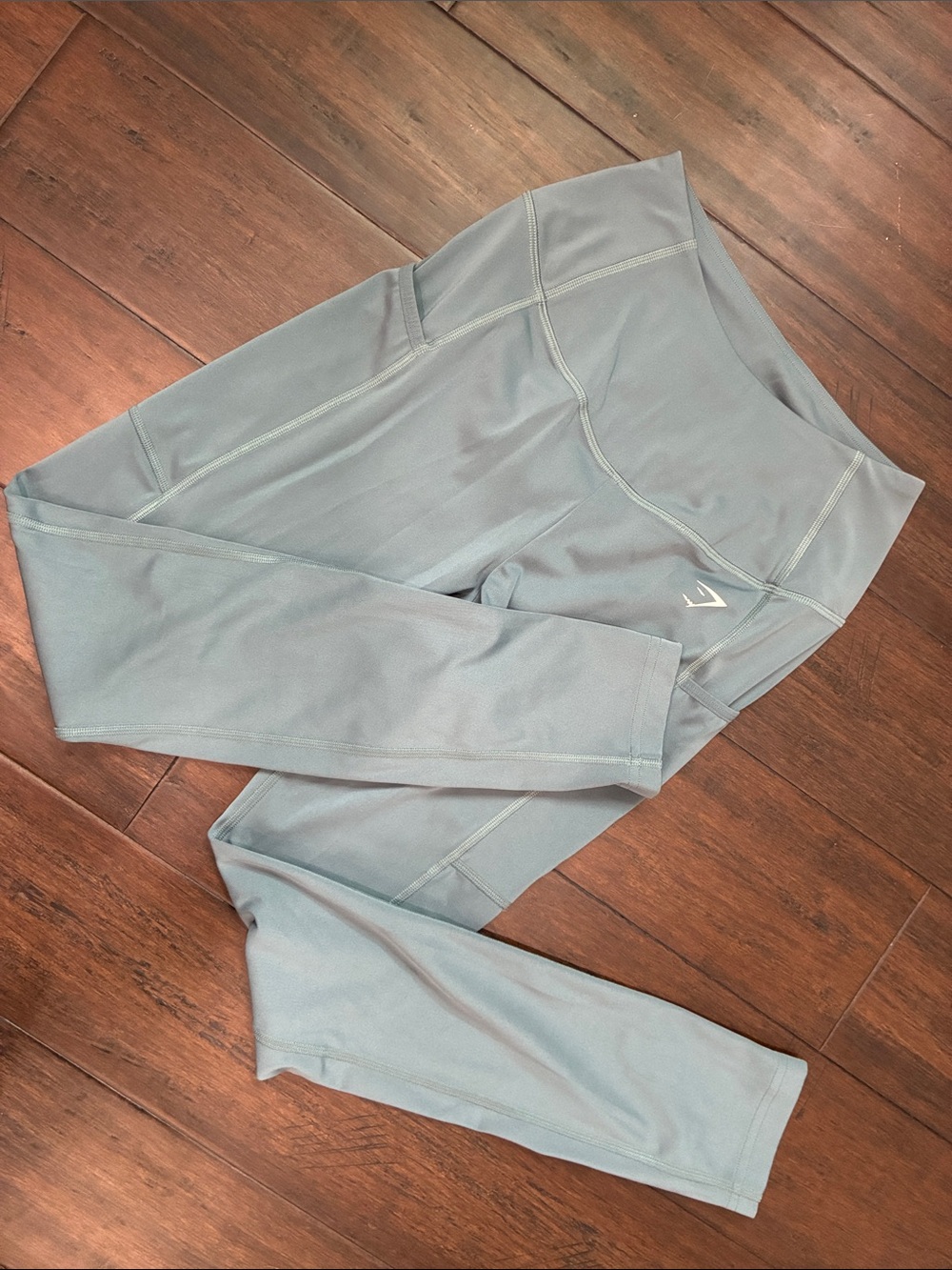 Gymshark High-Waist Leggings in Light Gray-Blue